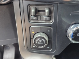 Ford F-150 LARIAT 4WD SuperCrew 5.5' Box 2026