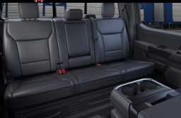 Ford F-150 LARIAT 4WD SuperCrew 5.5' Box 2026