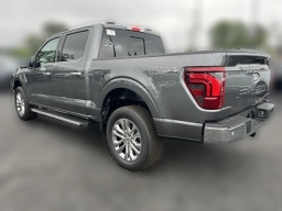 Ford F-150 LARIAT 4WD SuperCrew 5.5' Box 2026