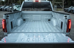 Ford F-150 LARIAT 4WD SuperCrew 5.5' Box 2026