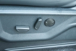 Ford F-150 LARIAT 4WD SuperCrew 5.5' Box 2026
