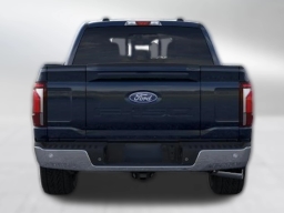 Ford F-150 LARIAT 4WD SuperCrew 5.5' Box 2026