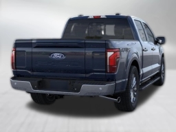 Ford F-150 LARIAT 4WD SuperCrew 5.5' Box 2026