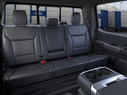 Ford F-150 LARIAT 4WD SuperCrew 5.5' Box 2026