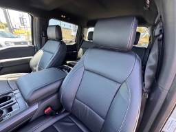 Ford F-150 LARIAT 4WD SuperCrew 5.5' Box 2026