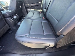 Ford F-150 LARIAT 4WD SuperCrew 5.5' Box 2026