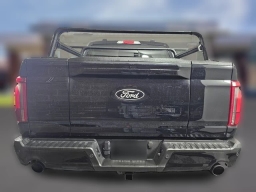 Ford F-150 LARIAT 4WD SuperCrew 5.5' Box 2025