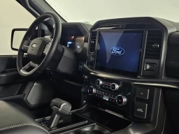 Ford F-150 LARIAT 4WD SuperCrew 5.5' Box 2025