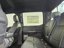 Ford F-150 LARIAT 4WD SuperCrew 5.5' Box 2025