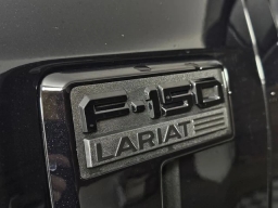 Ford F-150 LARIAT 4WD SuperCrew 5.5' Box 2025