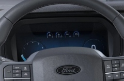 Ford F-150 LARIAT 4WD SuperCrew 5.5' Box 2025