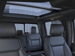 Ford F-150 LARIAT 4WD SuperCrew 5.5' Box 2025