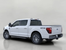 Ford F-150 LARIAT 4WD SuperCrew 5.5' Box 2025
