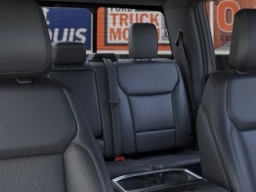 Ford F-150 LARIAT 4WD SuperCrew 5.5' Box 2026