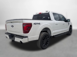 Ford F-150 LARIAT 4WD SuperCrew 5.5' Box 2026