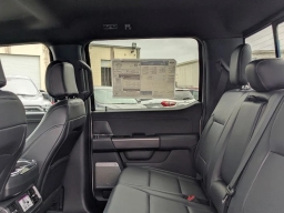 Ford F-150 LARIAT 4WD SuperCrew 5.5' Box 2026