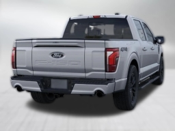 Ford F-150 LARIAT 4WD SuperCrew 5.5' Box 2026