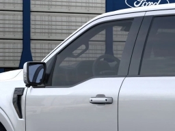 Ford F-150 LARIAT 4WD SuperCrew 5.5' Box 2026