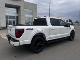 Ford F-150 LARIAT 4WD SuperCrew 5.5' Box 2026