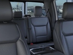 Ford F-150 LARIAT 4WD SuperCrew 5.5' Box 2026