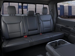 Ford F-150 LARIAT 4WD SuperCrew 5.5' Box 2026