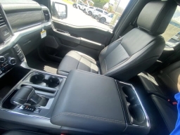 Ford F-150 LARIAT 4WD SuperCrew 5.5' Box 2026