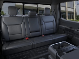 Ford F-150 LARIAT 4WD SuperCrew 5.5' Box 2026