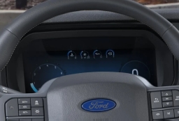Ford F-150 LARIAT 4WD SuperCrew 5.5' Box 2026