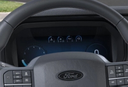 Ford F-150 LARIAT 4WD SuperCrew 5.5' Box 2026