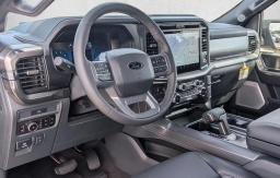 Ford F-150 LARIAT 4WD SuperCrew 5.5' Box 2026