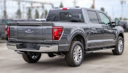 Ford F-150 LARIAT 4WD SuperCrew 5.5' Box 2026