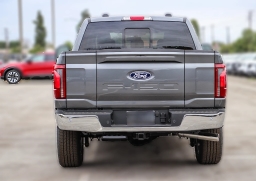 Ford F-150 LARIAT 4WD SuperCrew 5.5' Box 2026