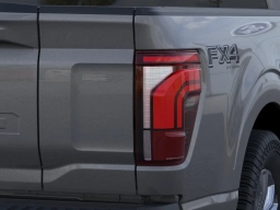 Ford F-150 LARIAT 4WD SuperCrew 5.5' Box 2026