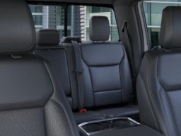 Ford F-150 LARIAT 4WD SuperCrew 5.5' Box 2026