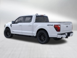 Ford F-150 LARIAT 4WD SuperCrew 5.5' Box 2026