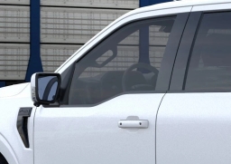 Ford F-150 LARIAT 4WD SuperCrew 5.5' Box 2026