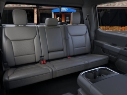 Ford F-150 LARIAT 4WD SuperCrew 5.5' Box 2026