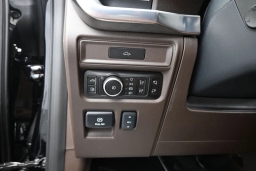 Ford F-150 King Ranch 4WD SuperCrew 5.5' Box 2026