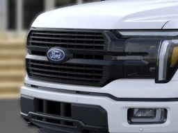 Ford F-150 Platinum 4WD SuperCrew 5.5' Box 2026