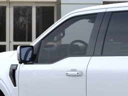 Ford F-150 Platinum 4WD SuperCrew 5.5' Box 2026