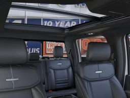 Ford F-150 Platinum 4WD SuperCrew 5.5' Box 2026