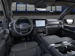 Ford F-150 Platinum 4WD SuperCrew 5.5' Box 2026