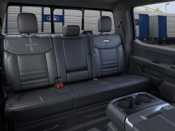 Ford F-150 Platinum 4WD SuperCrew 5.5' Box 2026