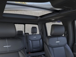 Ford F-150 Platinum 4WD SuperCrew 5.5' Box 2026