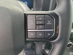 Ford F-150 Platinum 4WD SuperCrew 5.5' Box 2026
