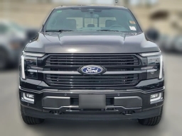Ford F-150 Platinum 4WD SuperCrew 5.5' Box 2026