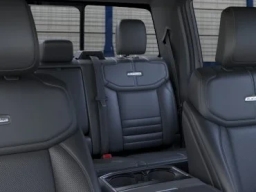 Ford F-150 Platinum 4WD SuperCrew 5.5' Box 2026