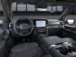 Ford F-150 Platinum 4WD SuperCrew 5.5' Box 2026