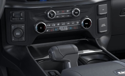 Ford F-150 Platinum 4WD SuperCrew 5.5' Box 2026