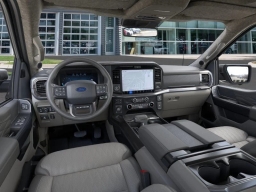 Ford F-150 Platinum 4WD SuperCrew 5.5' Box 2025